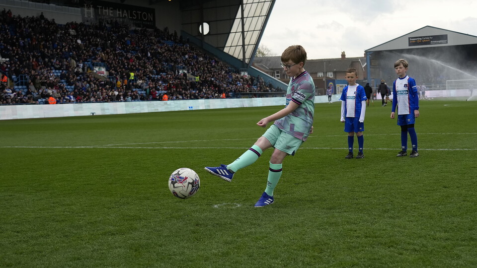 PORT VALE 18 APR 25