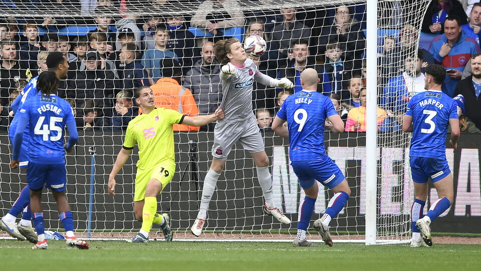PORT VALE 18 APR 25