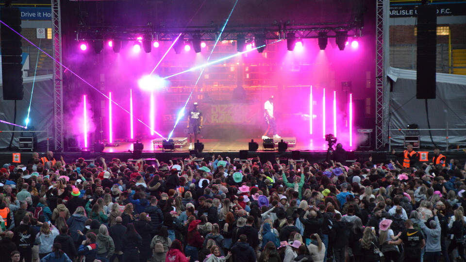 WEEKENDER DAY 2
