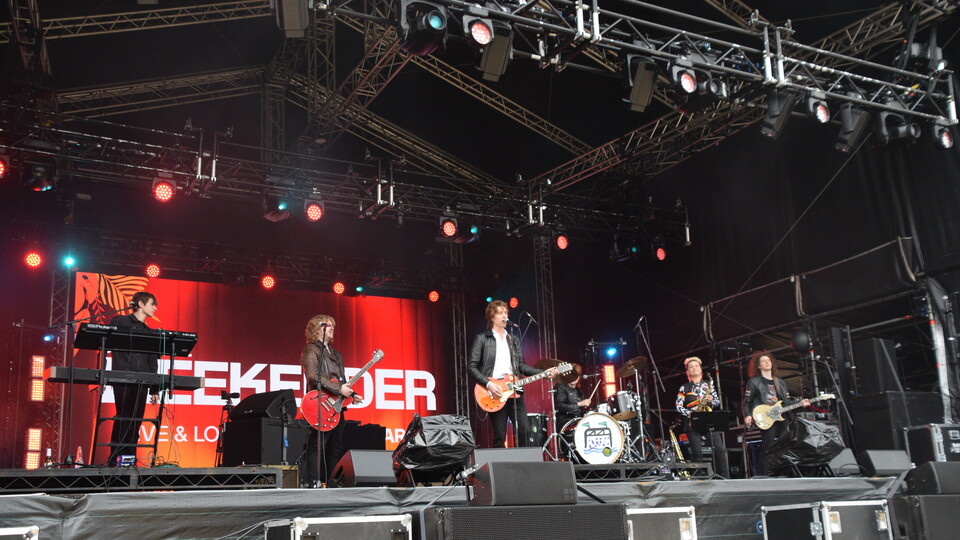 WEEKENDER DAY 2